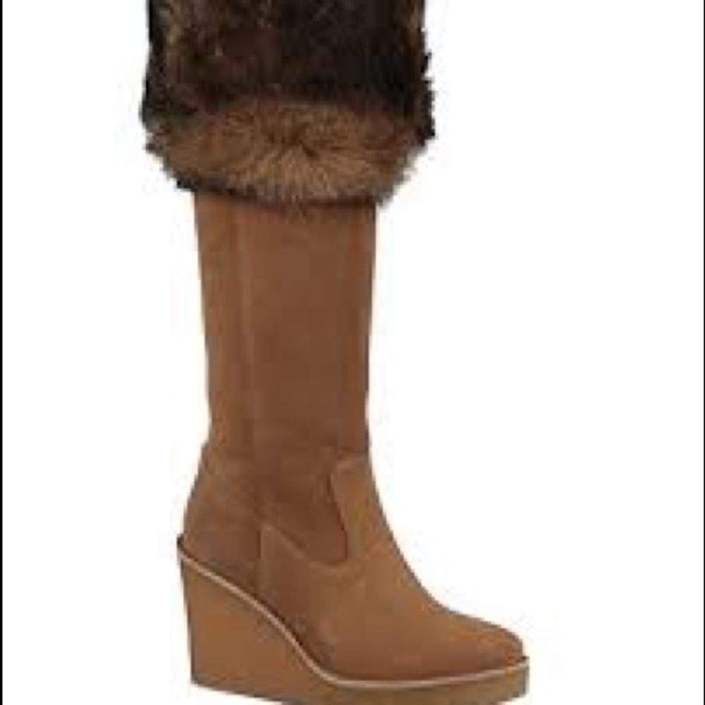 NWT UGG Valberg Tall Wedge Boots In Chestnut